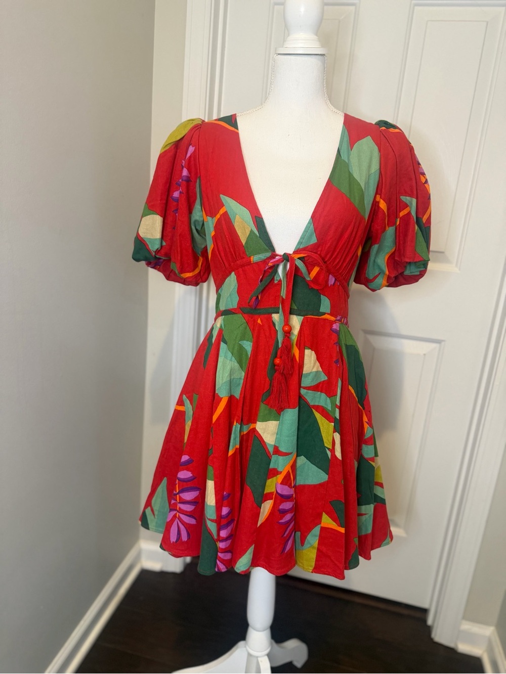 House of Harlow 1960 Red Tropical Print Tie-Front Mini Dress